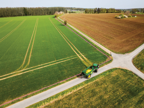 18 New 6 M tractor series powerful fast intuitive Fieldwork