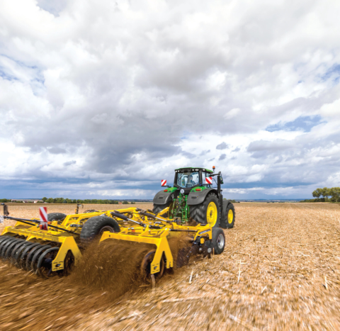11 New 6 M tractor series powerful fast intuitive Fieldwork